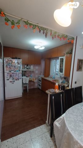 דירה, רמת יוסף, בת ים