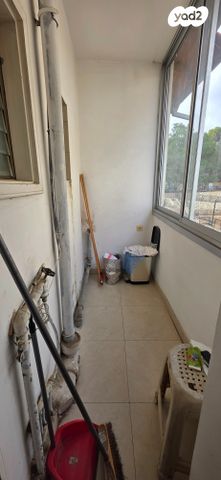 דירה, קריניצי 79, שכונת בן גוריון, מרכז העיר ג', רמת גן