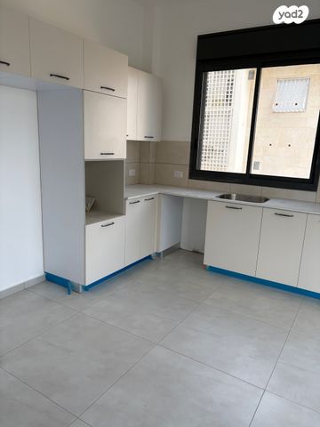 דירה, מרום נווה, רמת יצחק, רמת גן