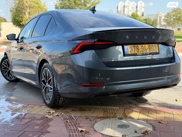 סקודה אוקטביה