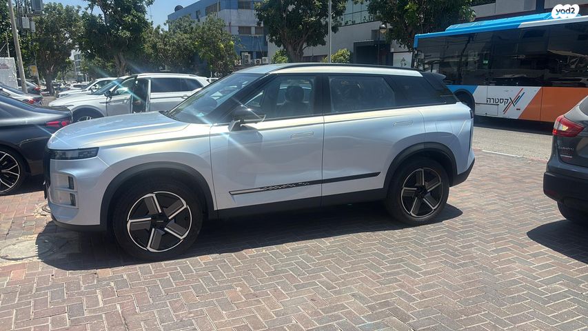 מודעת רכב ג'אקו J7