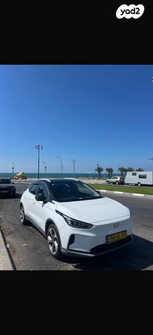 ג׳ילי Geometry C