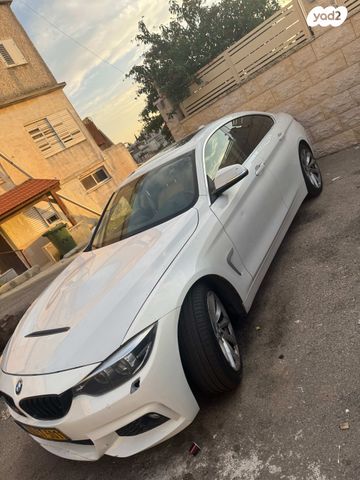 מודעת רכב ב מ וו סדרה 4