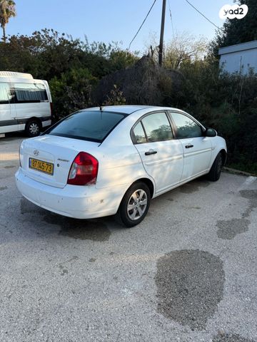 יונדאי אקסנט i25