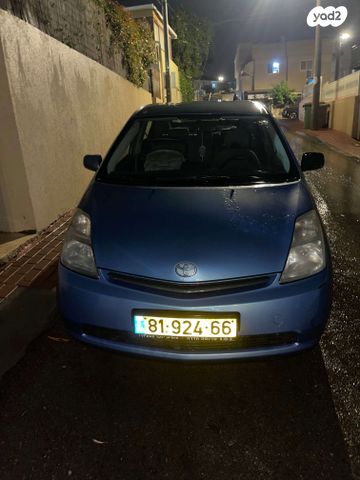 מודעת רכב טויוטה פריוס