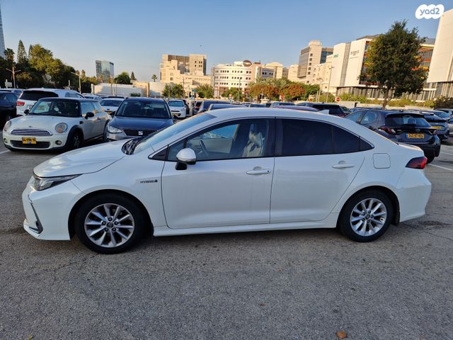 טויוטה קורולה