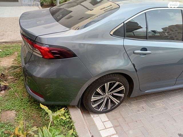 טויוטה קורולה