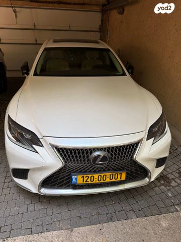 מודעת רכב לקסוס LS