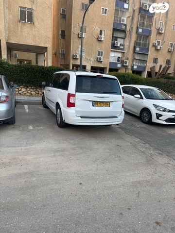 קרייזלר גראנד וויאג'ר