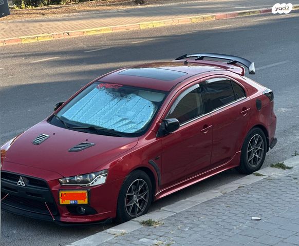 מיצובישי לנסר