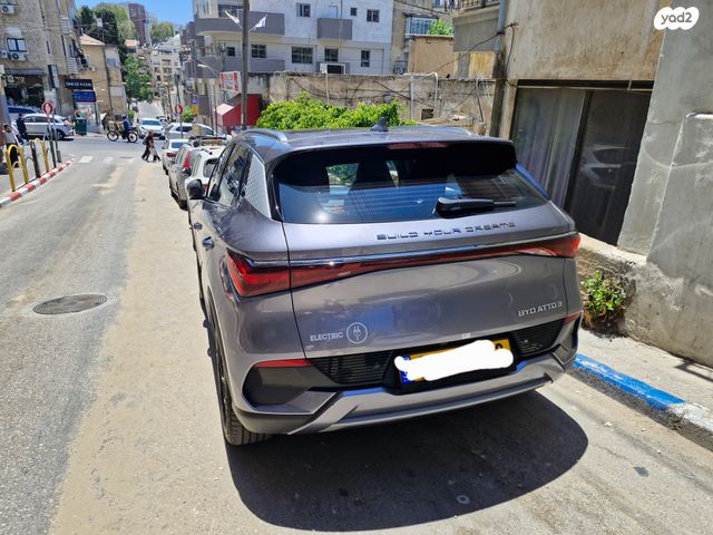 מודעת רכב בי.ווי.די אטו 3