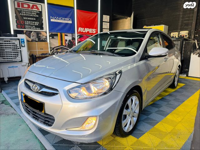יונדאי אקסנט i25