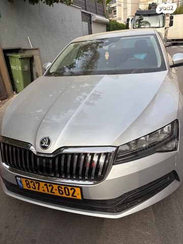 מודעת רכב סקודה סופרב