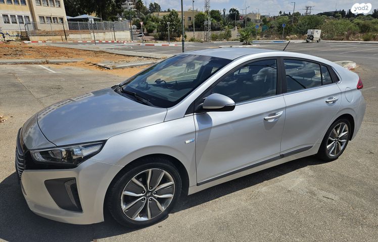 מודעת רכב יונדאי איוניק
