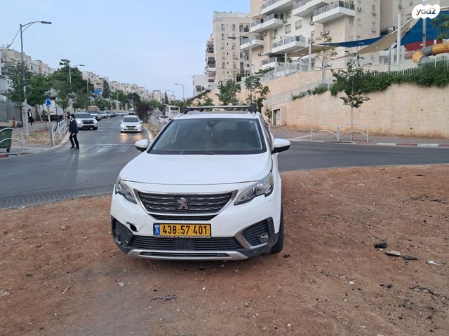 מודעת רכב פיג'ו 5008