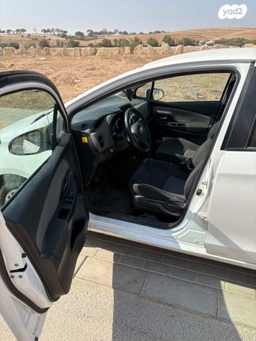 מודעת רכב טויוטה יאריס