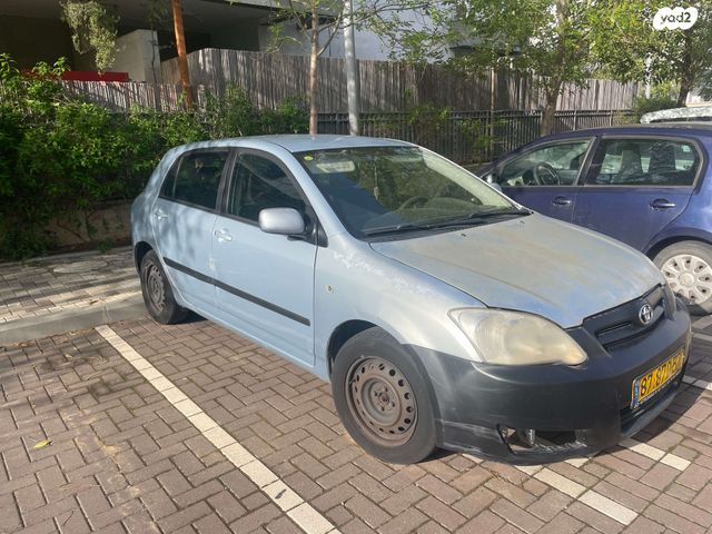 טויוטה קורולה