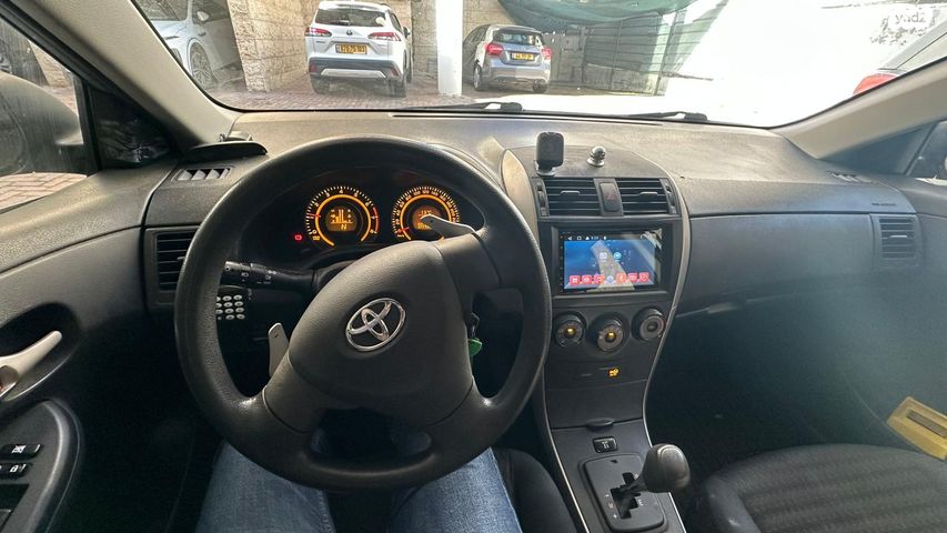 טויוטה קורולה