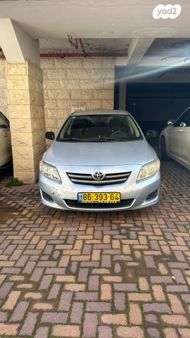 טויוטה קורולה