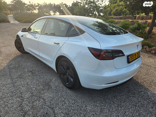 טסלה מודל 3