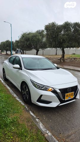 ניסאן סנטרה