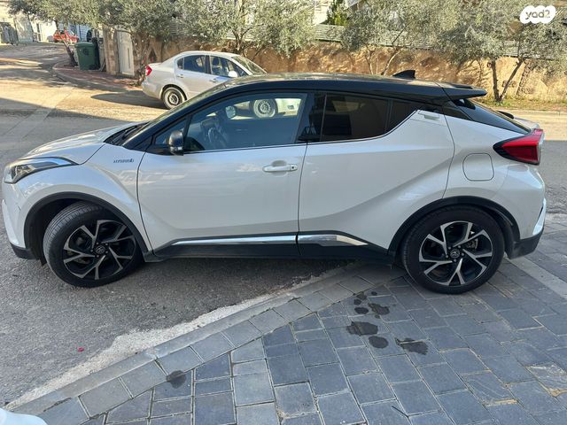 טויוטה C-HR