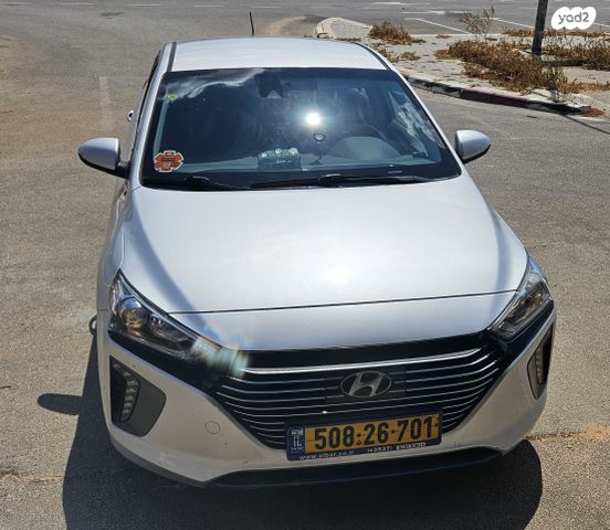 יונדאי איוניק