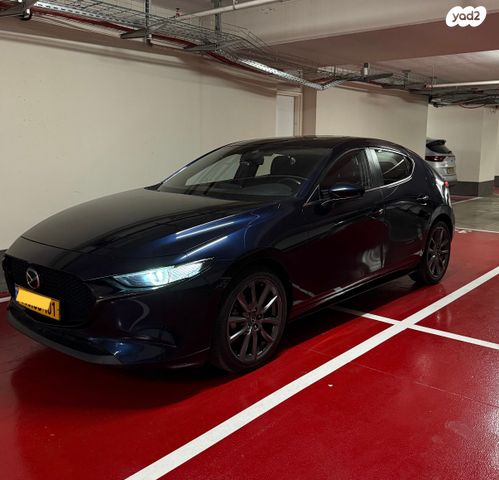 מאזדה 3