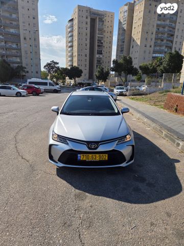 מודעת רכב טויוטה קורולה