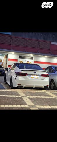 טויוטה קאמרי