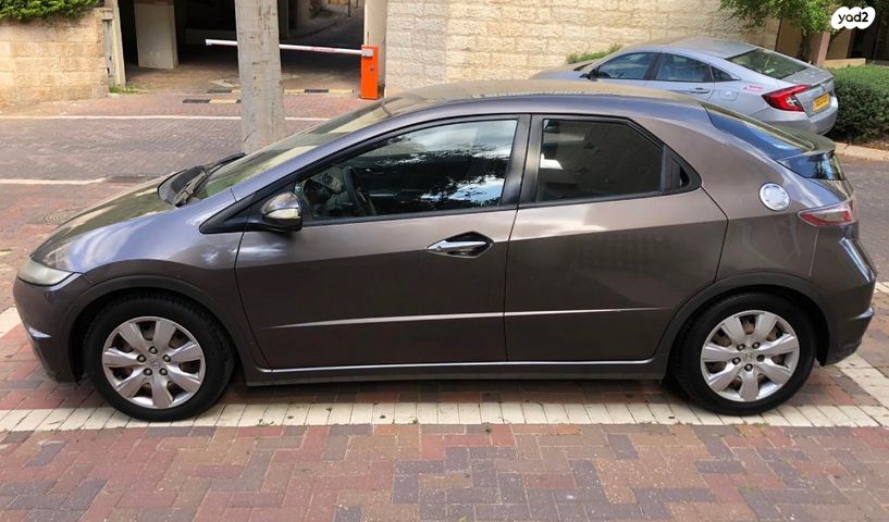 מודעת רכב הונדה סיוויק