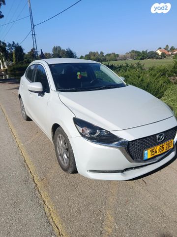 מודעת רכב מאזדה 2
