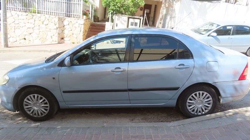 טויוטה קורולה