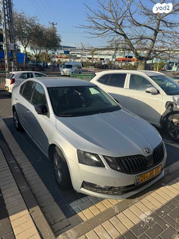 סקודה אוקטביה