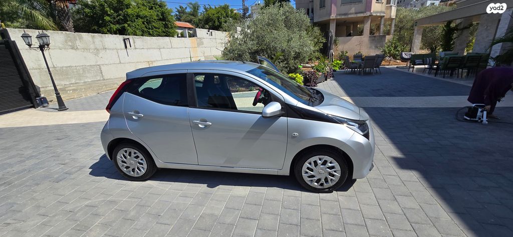 טויוטה אייגו