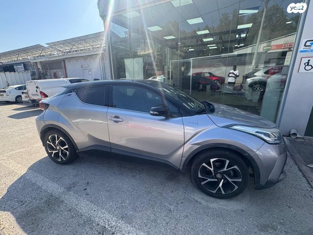 טויוטה C-HR