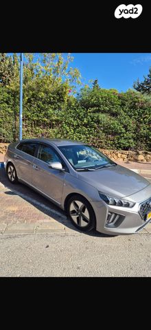 יונדאי איוניק