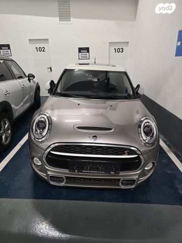 מודעת רכב מיני קופר