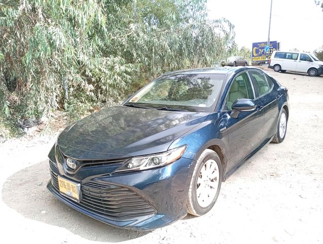 טויוטה קאמרי