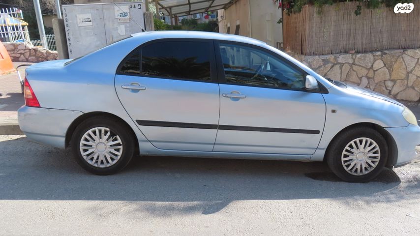 טויוטה קורולה