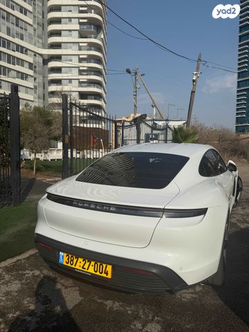 פורשה טייקן