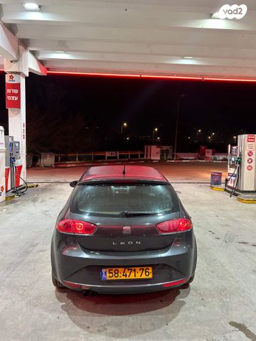 מודעת רכב סיאט לאון