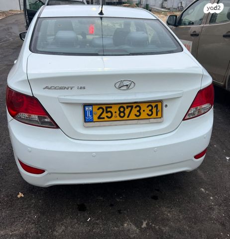 יונדאי אקסנט i25