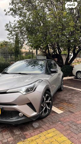 טויוטה C-HR