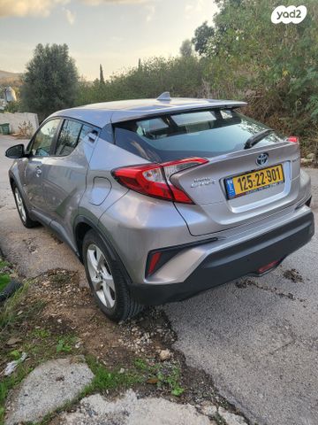 טויוטה C-HR