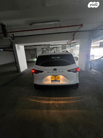 טויוטה סיינה