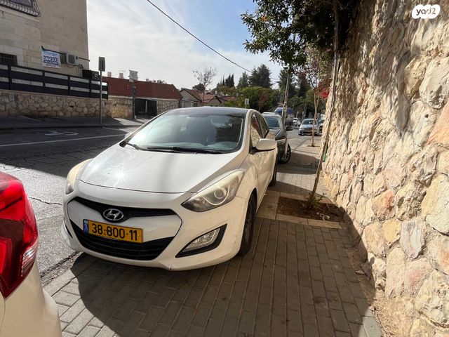 יונדאי i30