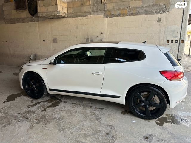 מודעת רכב פולקסווגן שירוקו