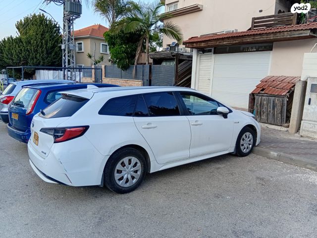 טויוטה קורולה