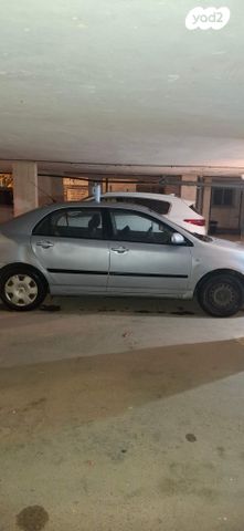 טויוטה קורולה